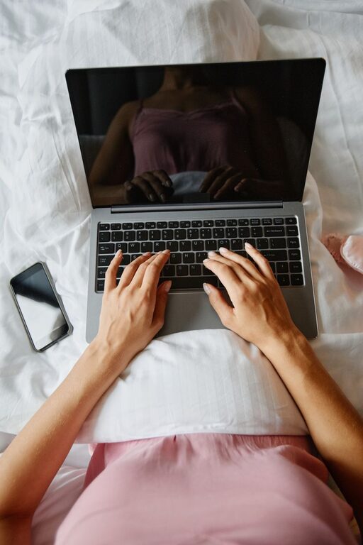 Simple Routines to Start and End Your Workday Effectively